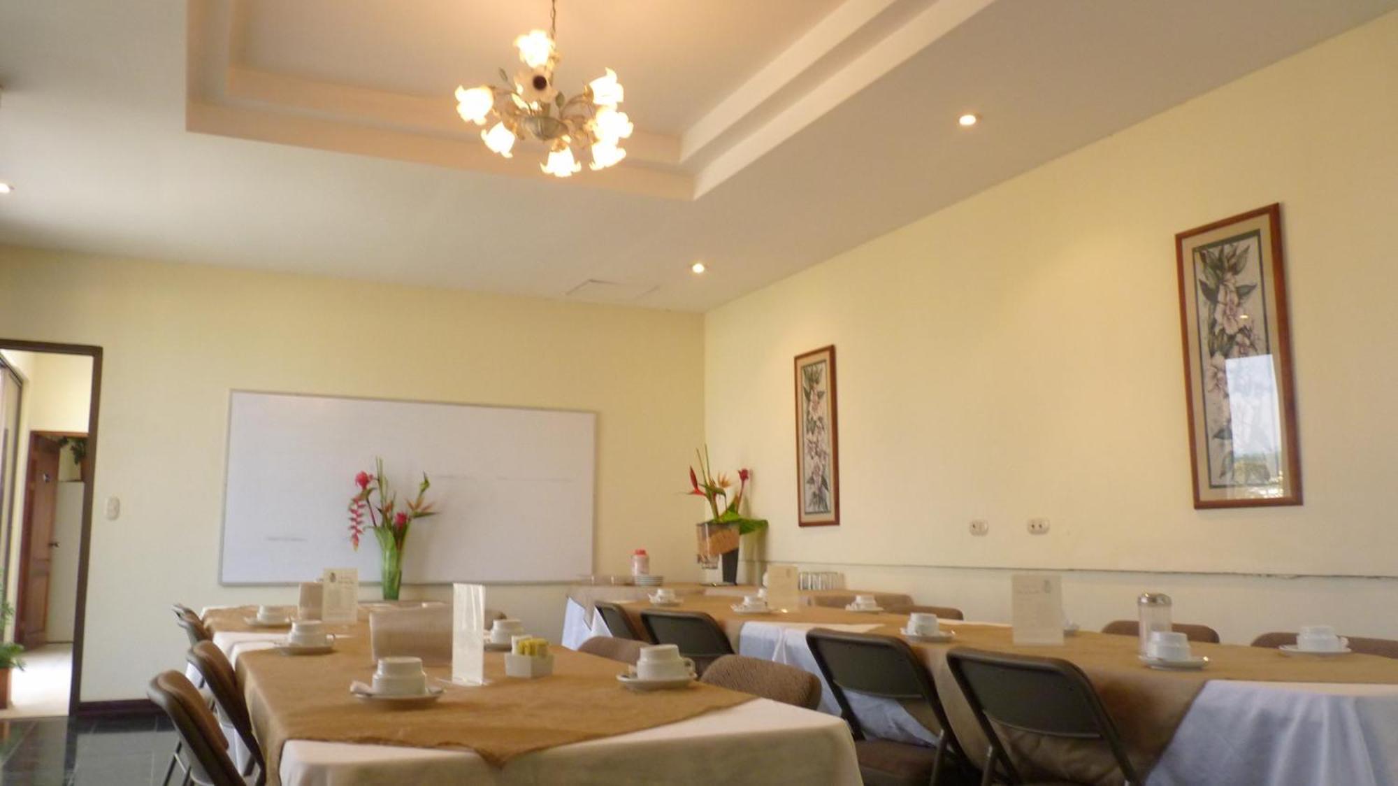 Hotel Plaza Real Suites & Apartments San Jose Εξωτερικό φωτογραφία